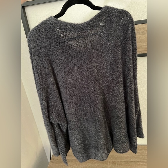 Pink Lily Fuzzy Sweater - Picture 6 of 7